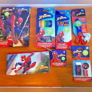 Spiderman Stationary Kit  Notebook, pencil crayons, scissors, eraser, case